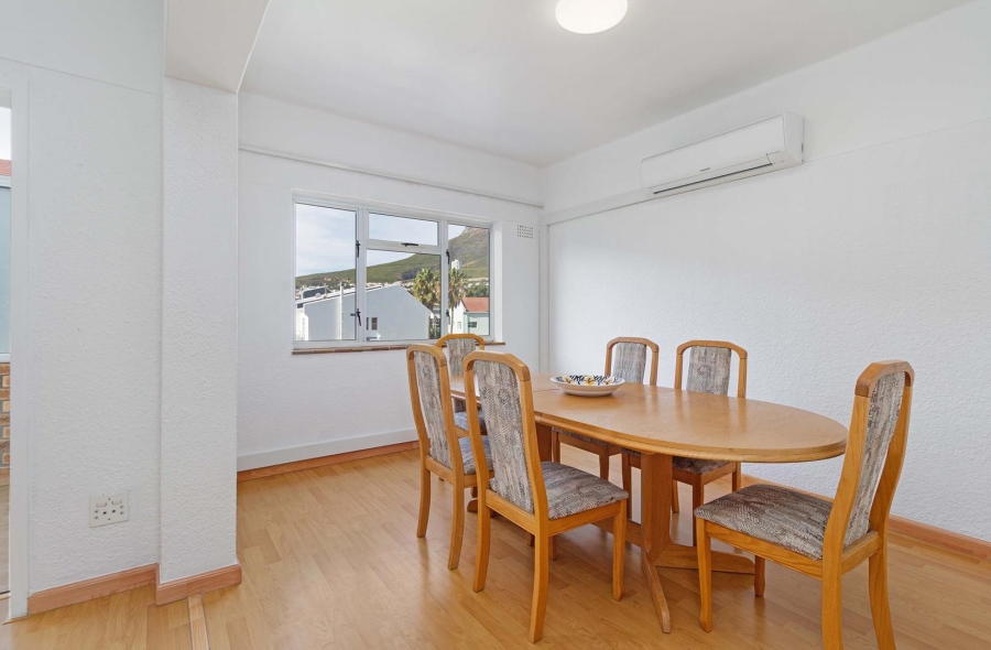 2 Bedroom Property for Sale in Oranjezicht Western Cape
